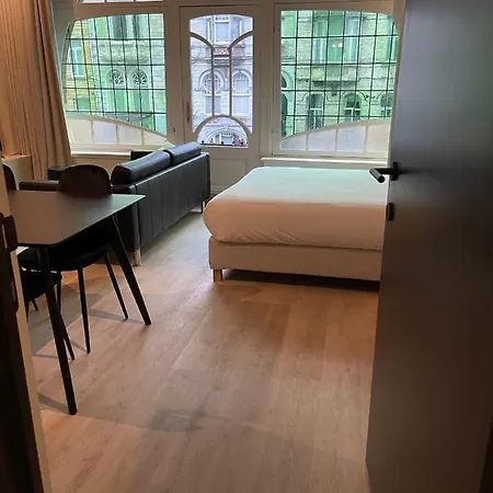 3 Bedroom Art-Nouveau Apartment Apartment Ghent